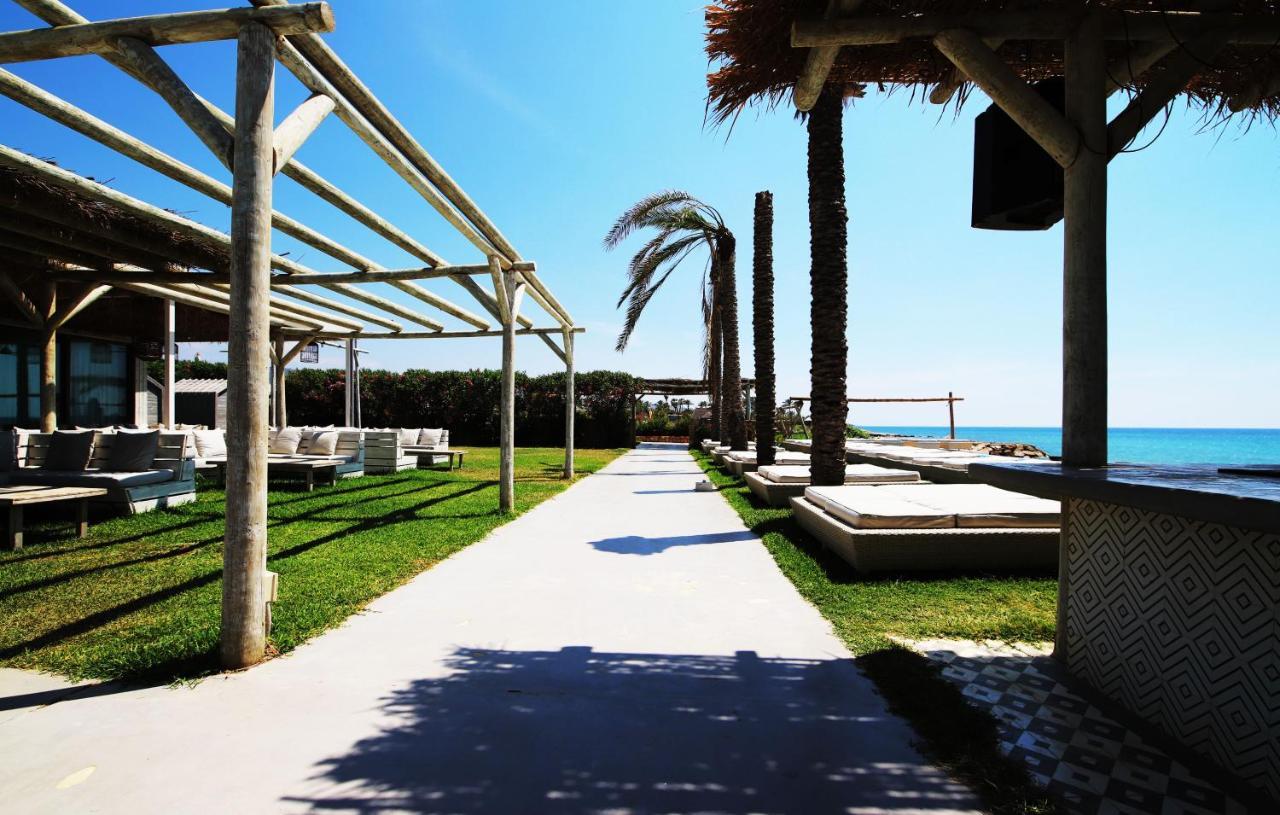 Lost At Sea Hotel Damour Exterior foto