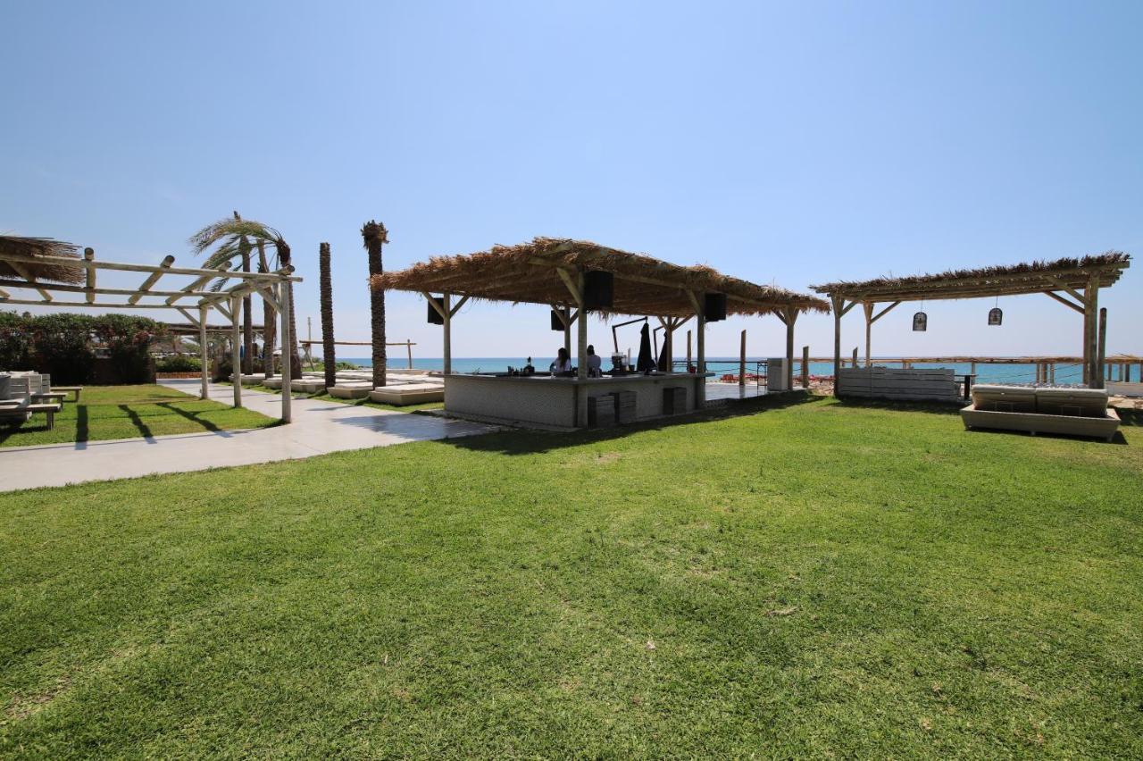Lost At Sea Hotel Damour Exterior foto