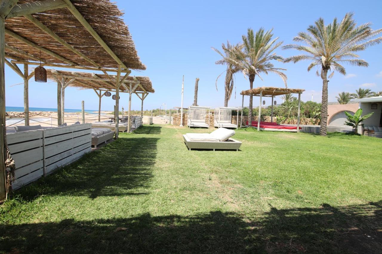 Lost At Sea Hotel Damour Exterior foto